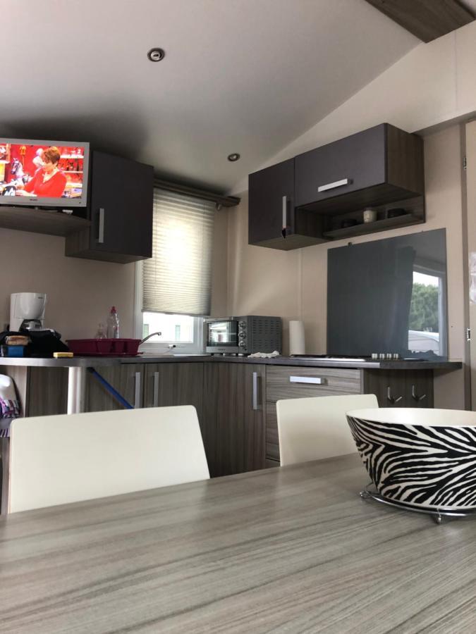 Céline Mobil home Port-la-Nouvelle Extérieur photo